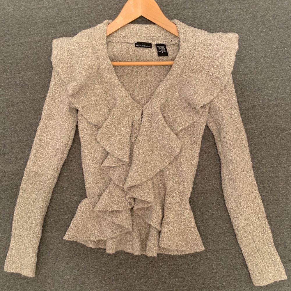 Moda International (Victoria’s secrets) sweater